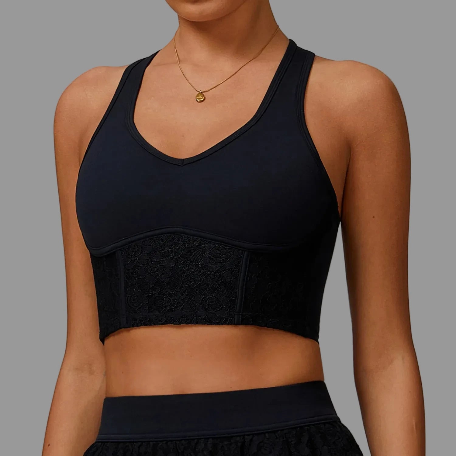 Crop top en dentelle Noir PILATIV